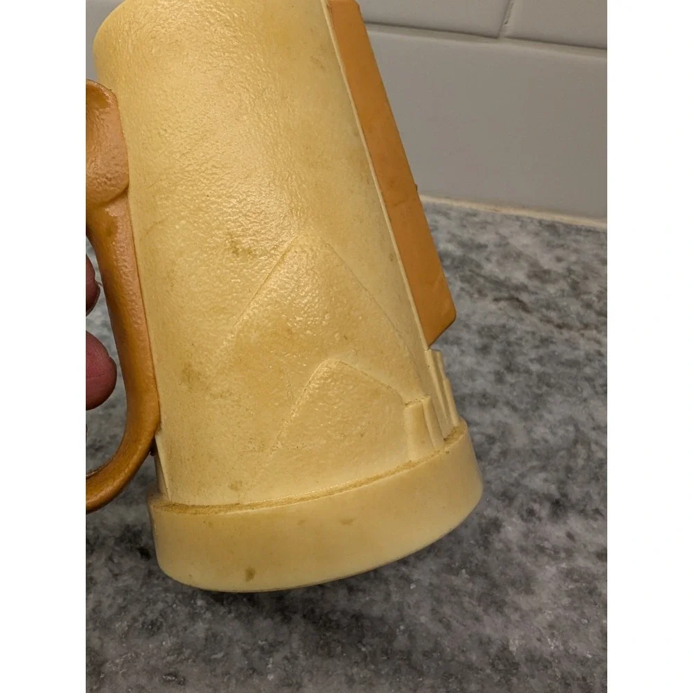 Vintage Whirley Industries Moo-Cow Plastic Creamer‎ Dispenser